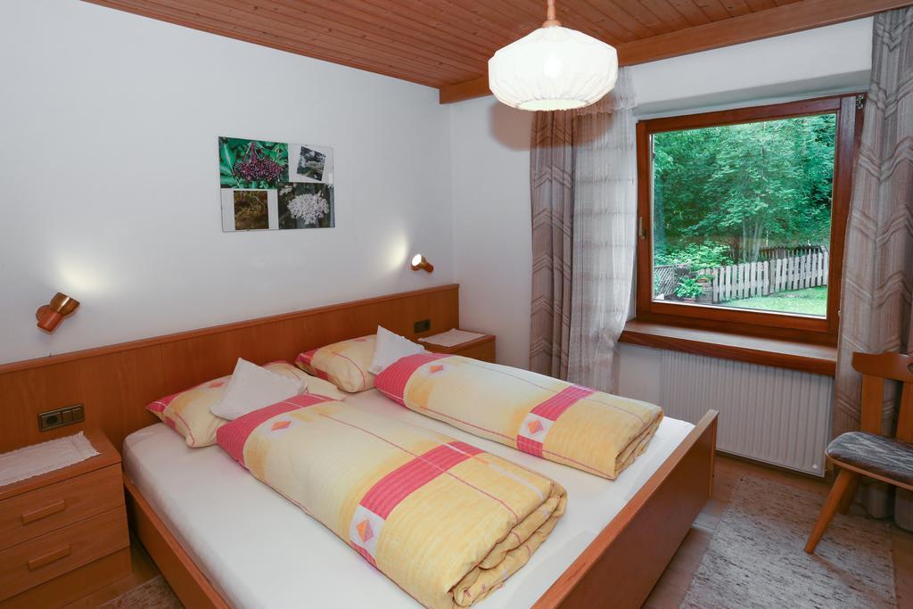 Bauernof Mittermueller Apartment Feldthurns Bilik gambar
