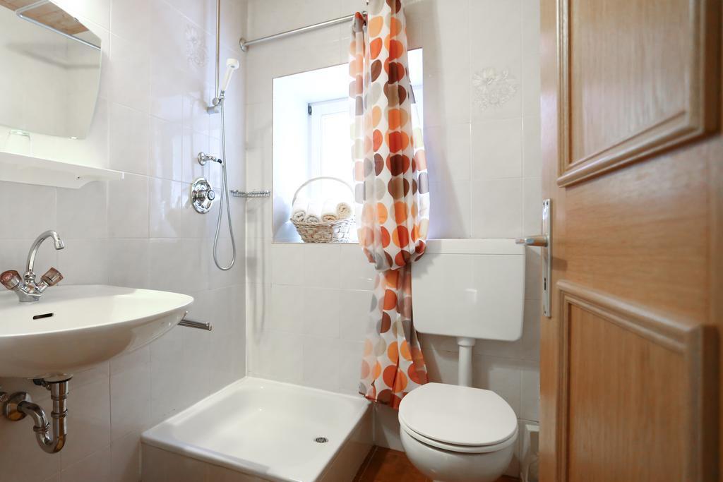 Bauernof Mittermueller Apartment Feldthurns Bilik gambar