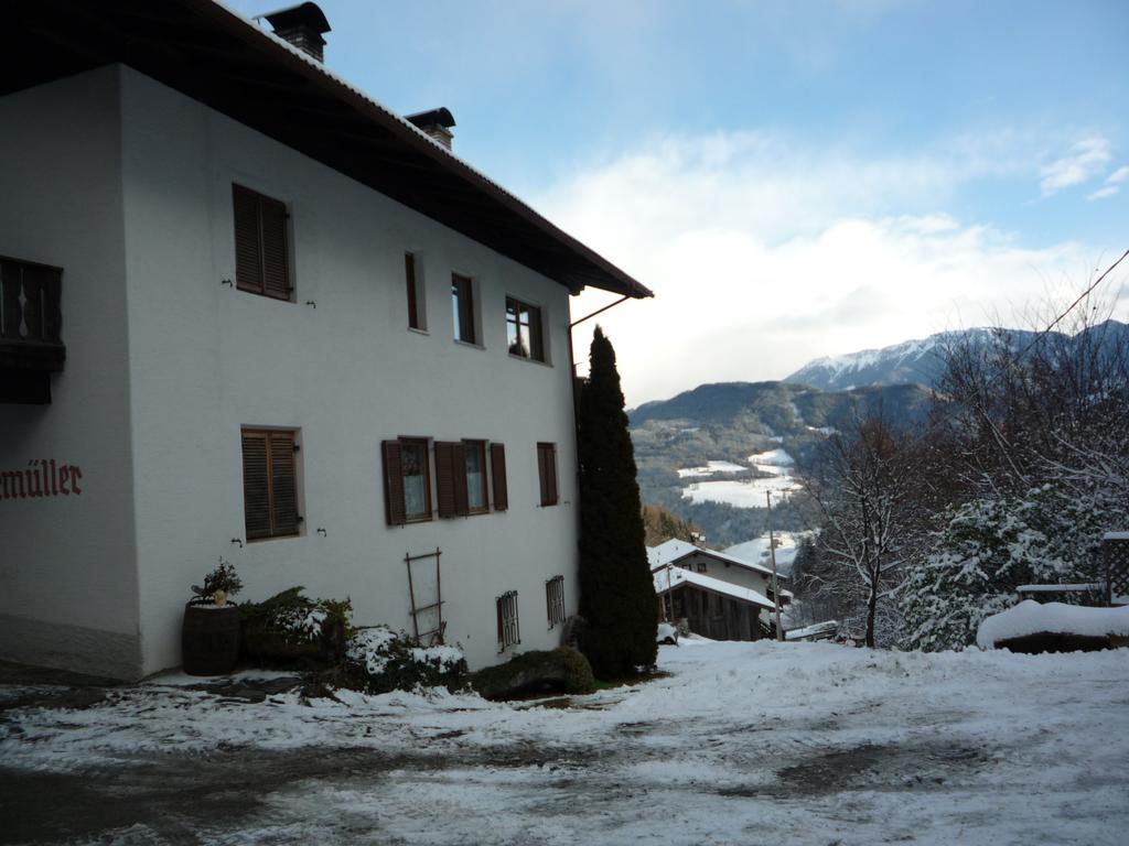 Bauernof Mittermueller Apartment Feldthurns Luaran gambar